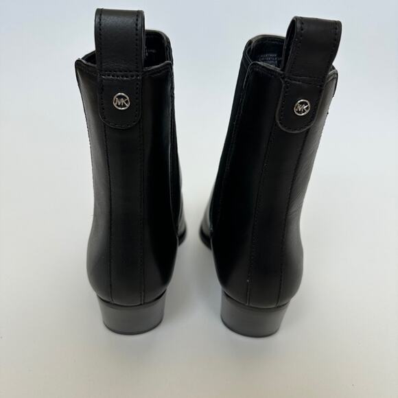 Michael kors Kinlee Leather Ankle Boot size 6 NEW IN BOX - Picture 9 of 15